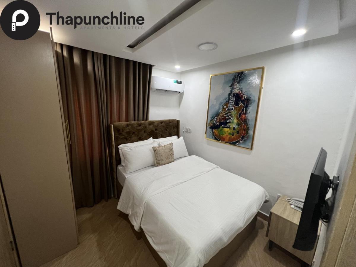 Thapunchline Hotels Ікеджа Екстер'єр фото